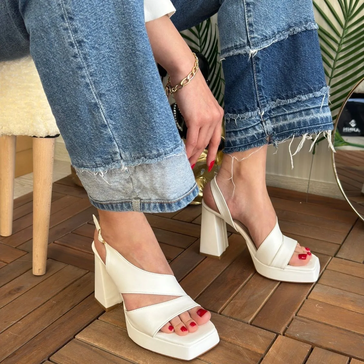 Erbilden Cica Beyaz Cilt Kalın Topuklu Platformlu Slingback Ayakkabı
