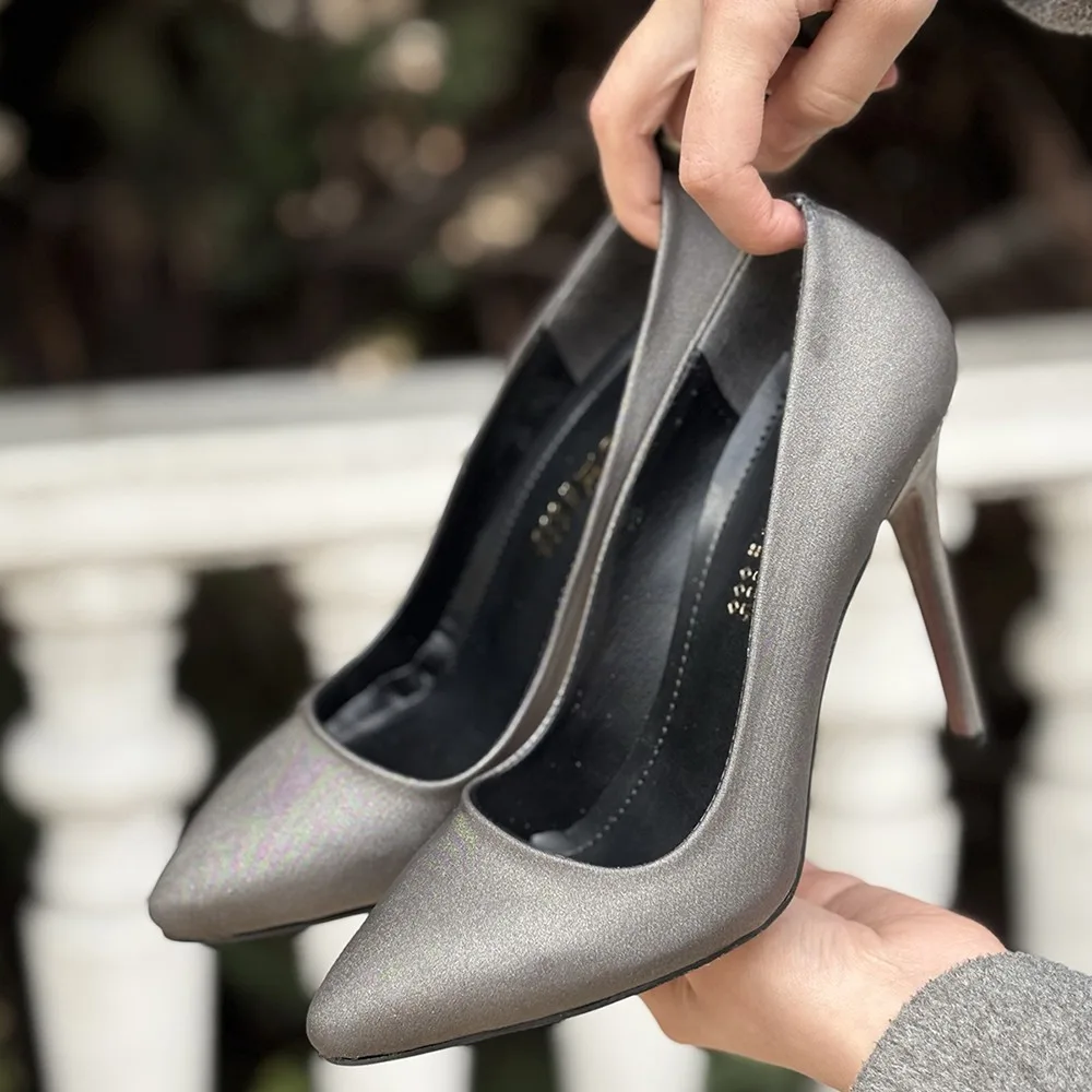Erbilden Hillar Platin Saten Stiletto Ayakkabı 10 CM Topuklu