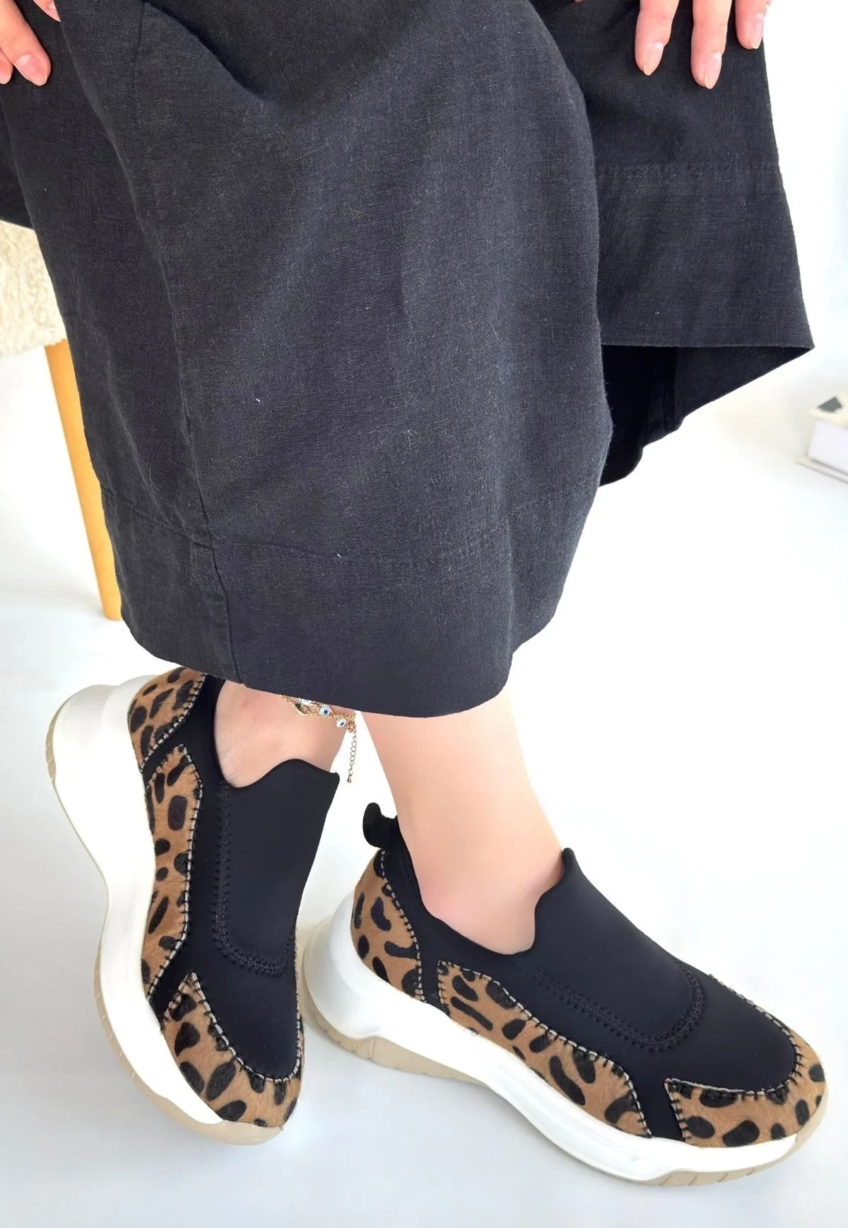 Erbilden Kendy Leopar Süet Bağcıksız Kadın Spor Ayakkabı 4 CM Topuk