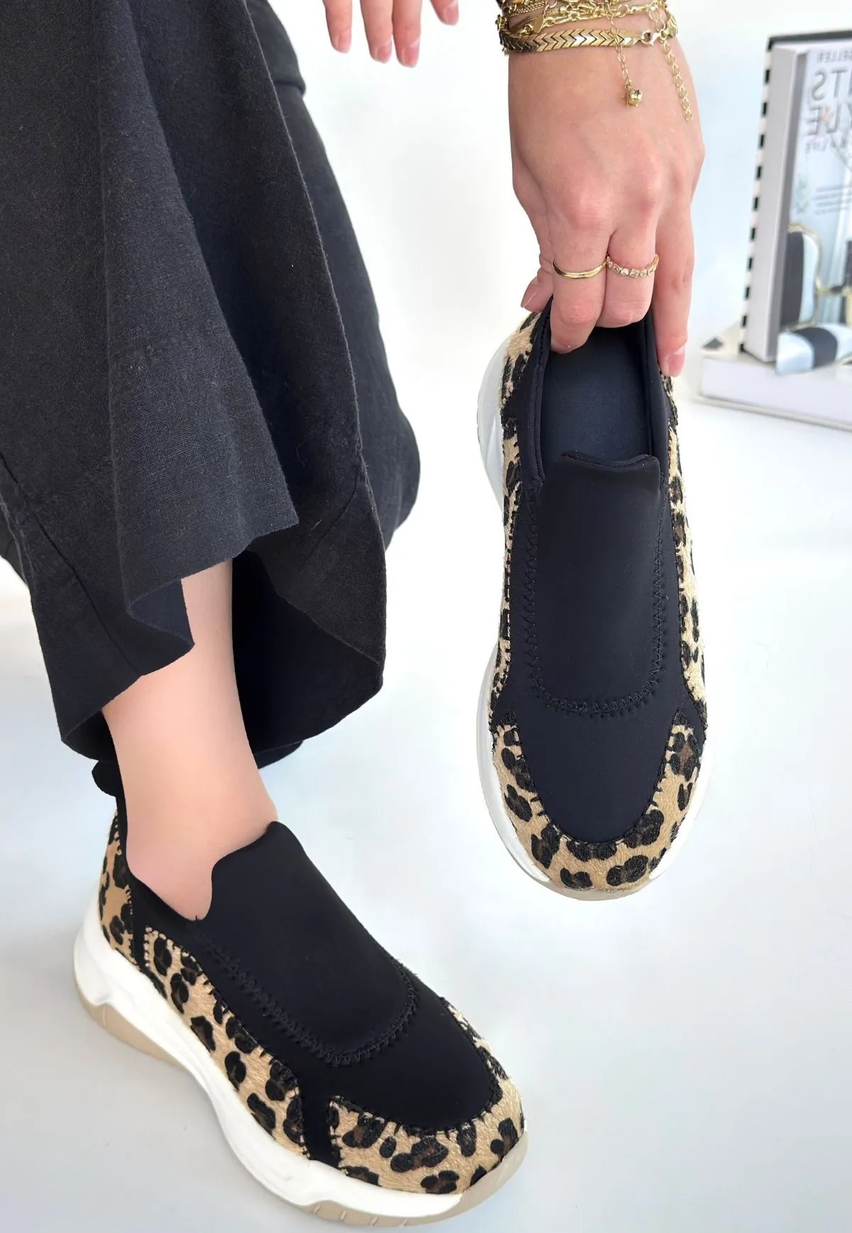 Erbilden Kendy Leopar Süet Bağcıksız Kadın Spor Ayakkabı 4 CM Topuk