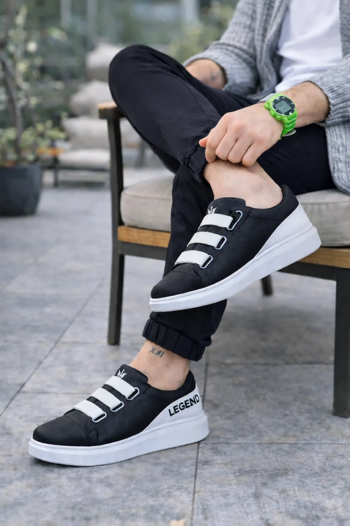 JY029 Mono Bağcıksız 3 Bantlı Lastikli Legend Cilt Erkek Günlük Sneaker Ayakkabı Siyah Beyaz