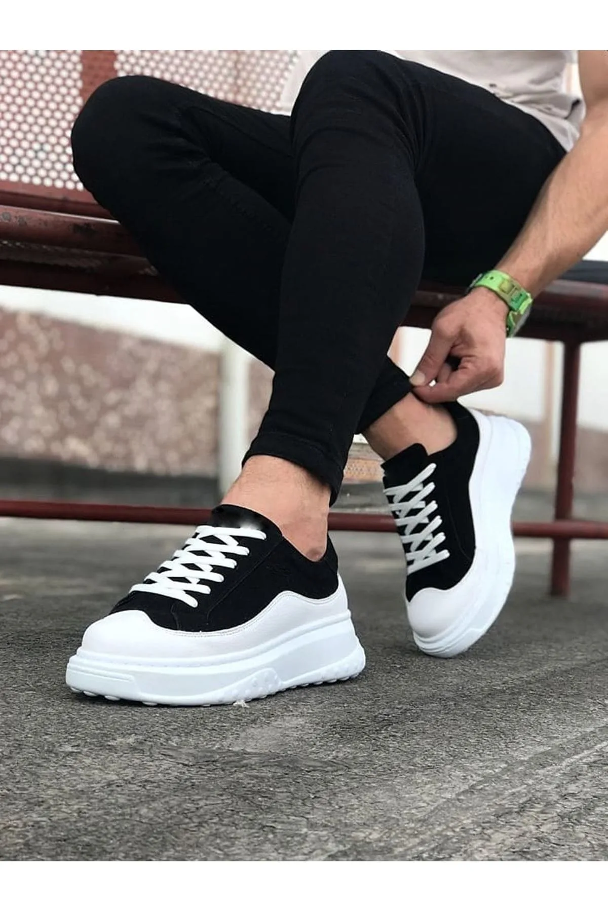 JY507 Alone Bağcıklı Süet Cilt Erkek Günlük Sneaker Ayakkabı Siyah Beyaz