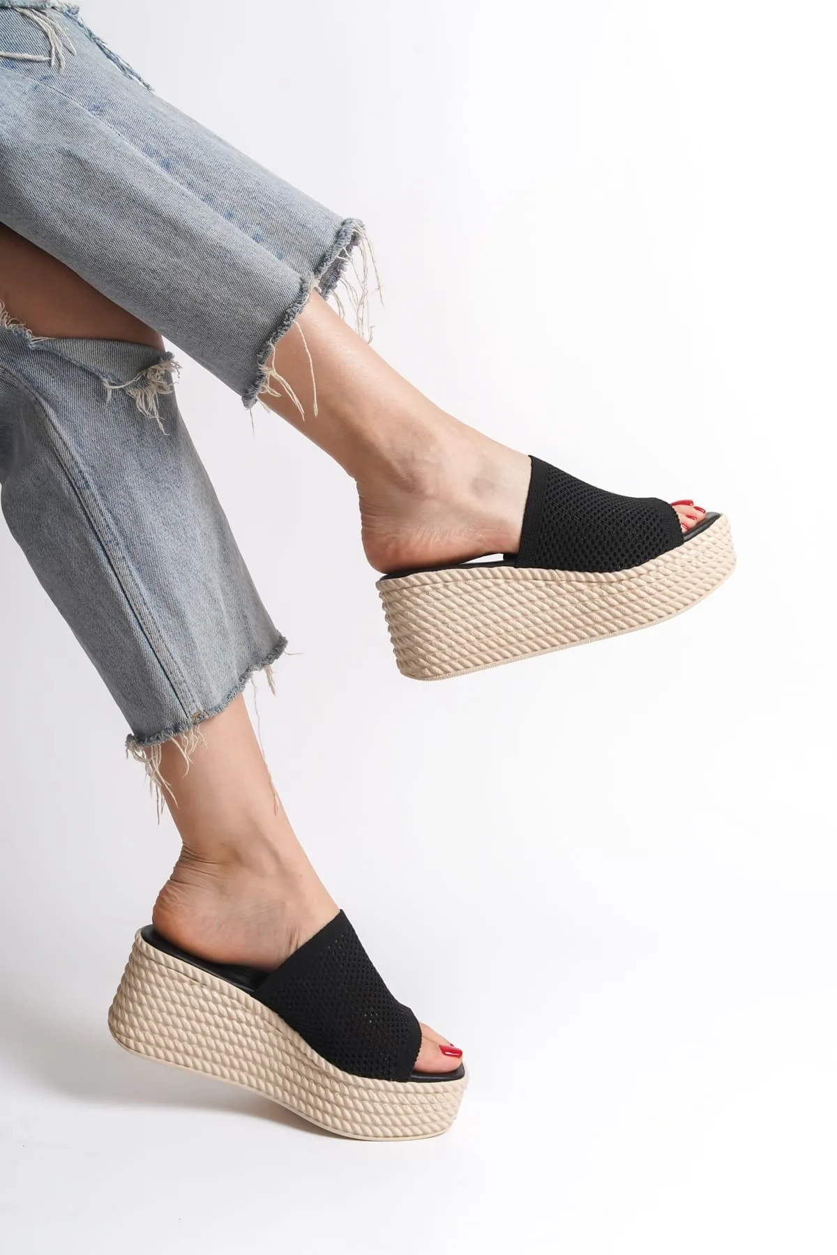 MARLA Siyah Dolgu Topuklu Ortopedik Triko Kadın Terlik Joy Woman 7 CM