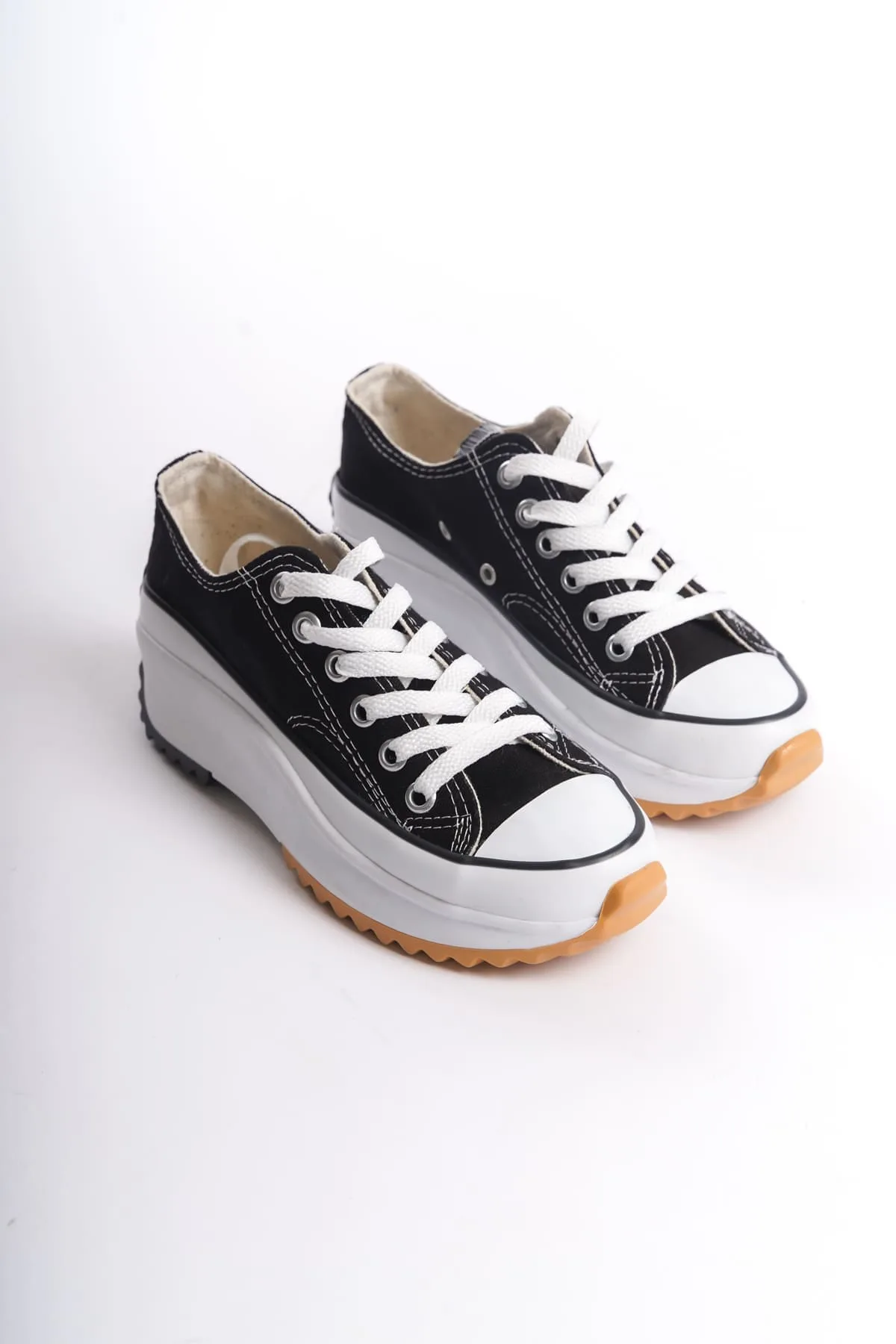 PARIS Siyah Bağcıklı Ortopedik Taban Kadın Sneaker