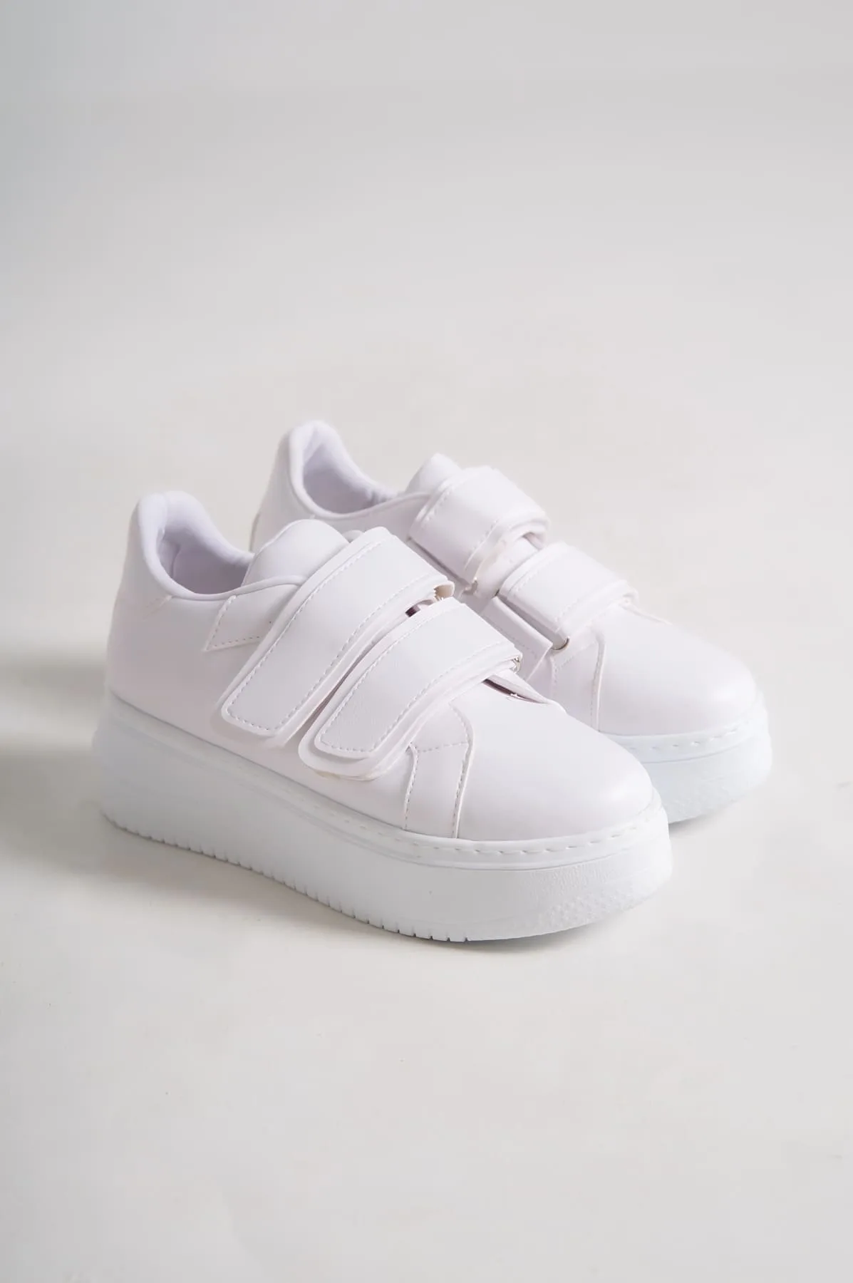 VALENCIA Bağcıksız Ortopedik Beyaz Kadın Sneaker Ayakkabı